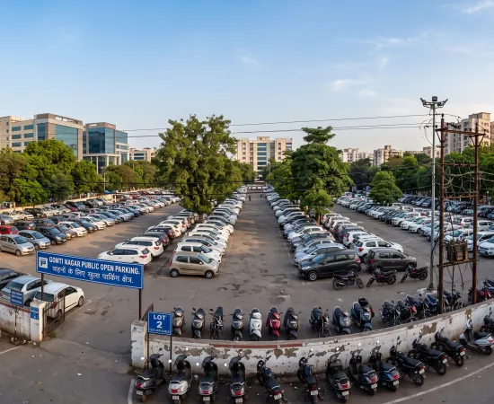 Open Parking near Gomti Nagar